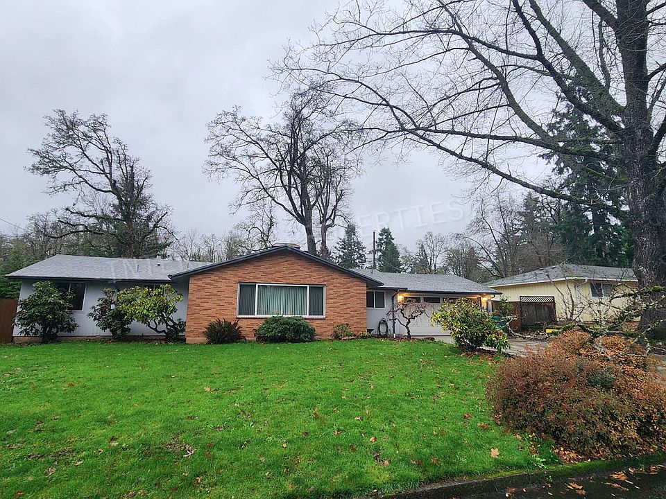 1st image of 5163 SE Oakland Ave