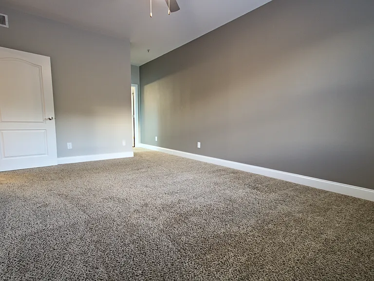 Hayden Place Apartments — Photo 53