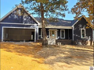 661 Smiths Ln, Mayfield, KY 42066