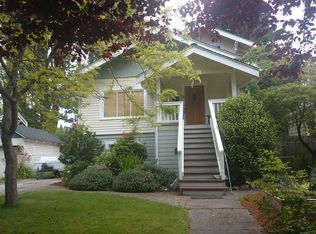 3042 NW 68th St, Seattle, WA 98117