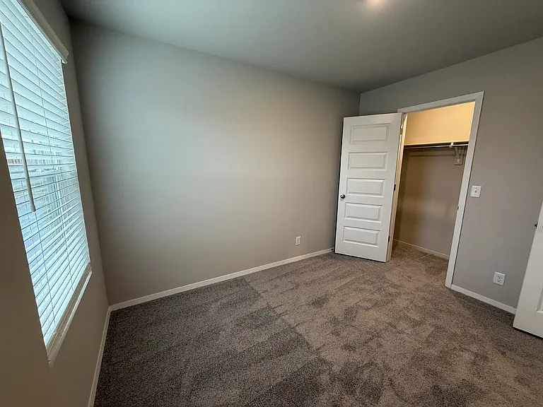 316 N Cattle Dr — Photo 8