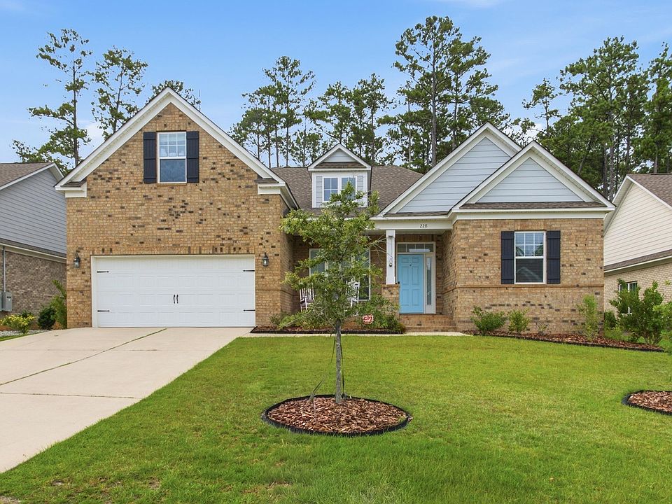 1st image of 228 Cedar Hollow Ln