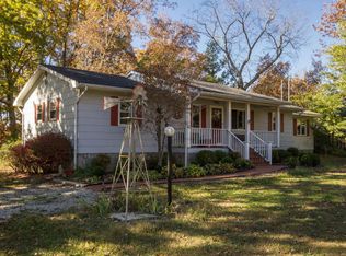 8705 Thixton Ln, Louisville, KY 40229