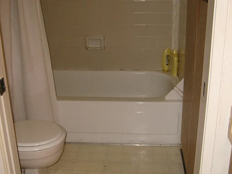 807 Adams St #A — Photo 10