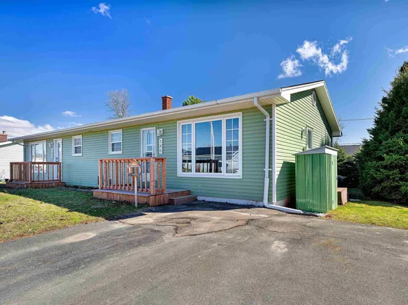 146 Lefurgey Ave, Summerside, PE C1N 2L8