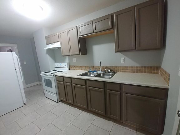 2nd image of 2708 Benton Blvd APT 1N