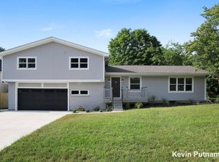 160 Wiley Rd, Douglas, MI 49406
