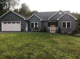 15200 Evergreen Ln, Clayton, NY 13624