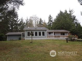 13706 Teal Ln, Long Beach, WA 98631