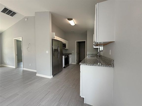 3rd image of 13086 SW 104th Ln