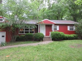 6123 W Sarah Myers Dr, West Terre Haute, IN 47885