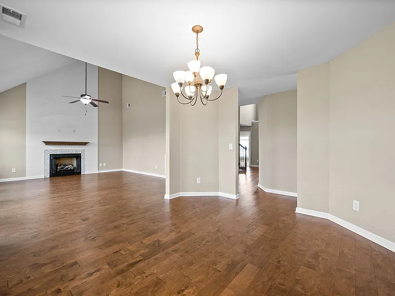 358 Wingfield Dr — Photo 10