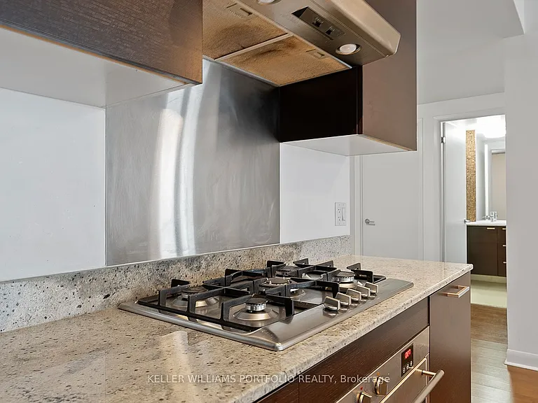 375 King St W #1805 — Photo 15