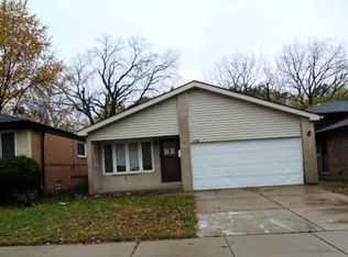 14224 S Saginaw Ave, Burnham, IL 60633