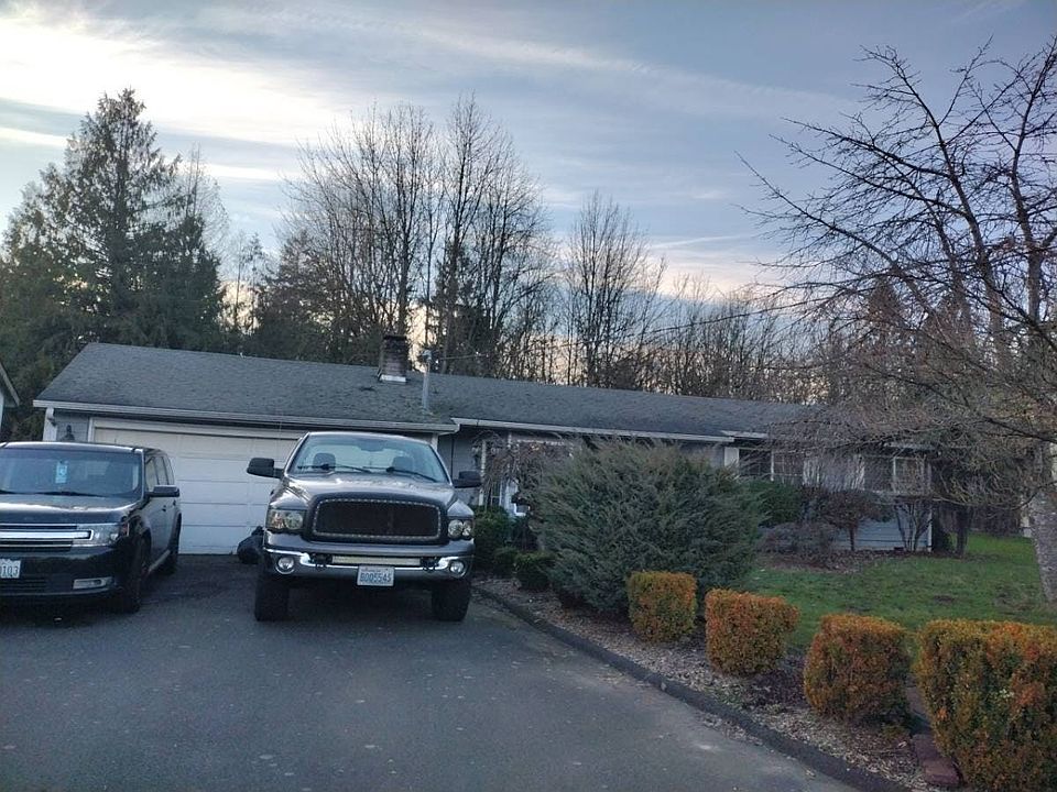 1st image of 2839 Parkview Dr