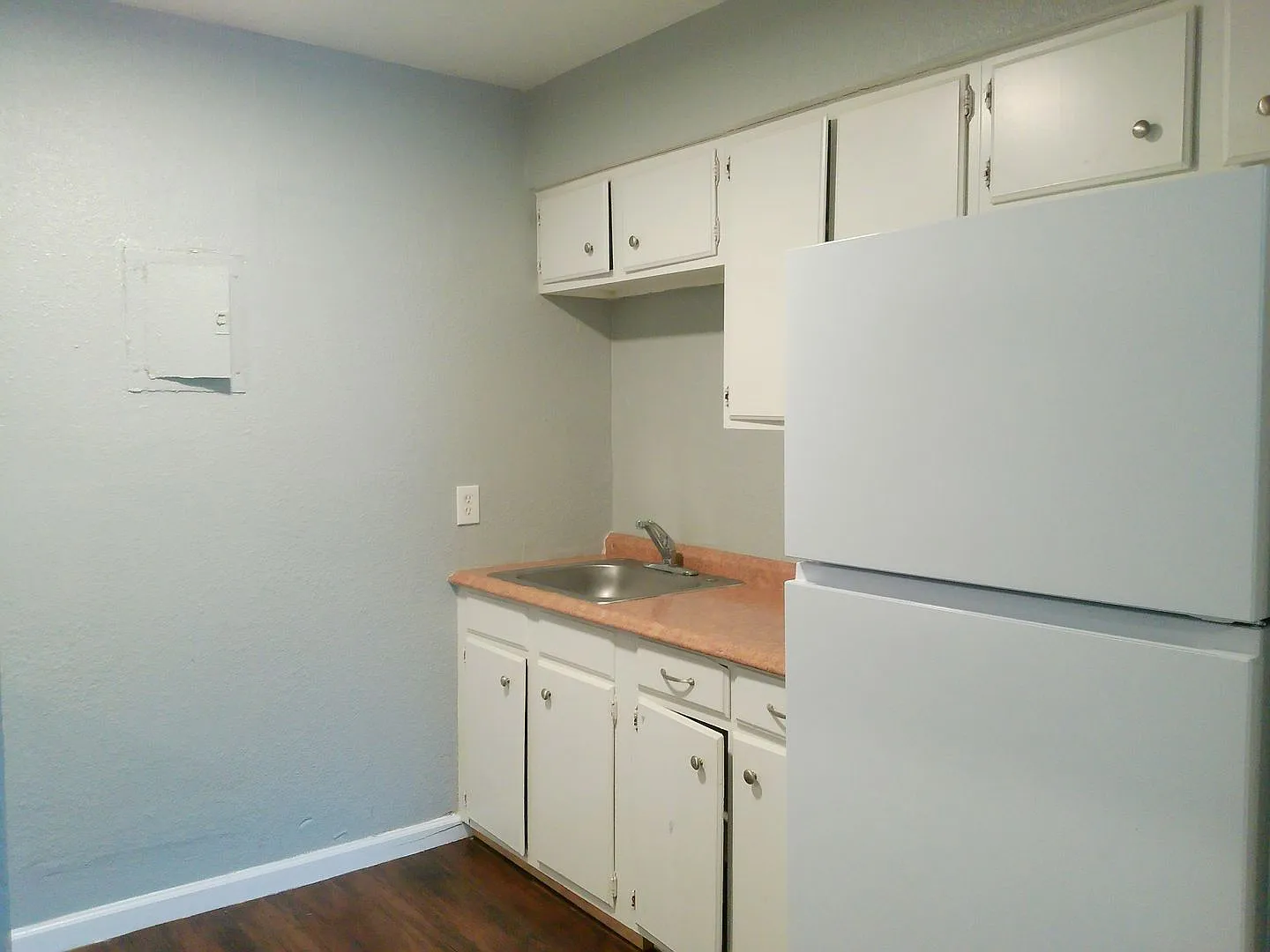 2026 Waldron Unit 210 - 1/Bed 1/Bath - $695/month — Photo 4