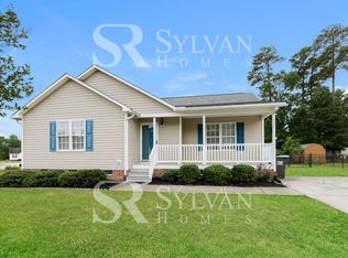 145 Stone Ridge Dr, Smithfield, NC 27577