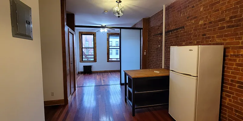 Rented by Premier One Realty LLC | media 11