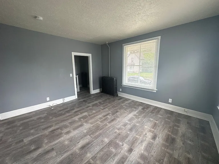418 Dunbar Ave — Photo 6