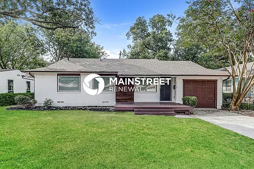 10130 Eastwood Dr Photo 1