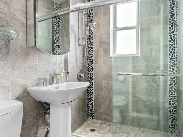 9707 Fourth Avenue image 5 of 10