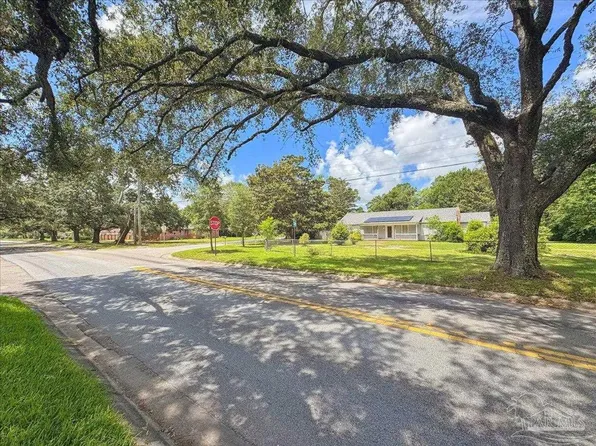 3801 N 12th Ave, Pensacola, FL 32503