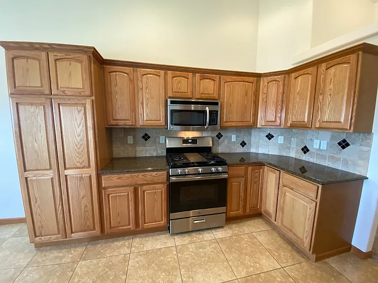 3511 Hovley Ln — Photo 14