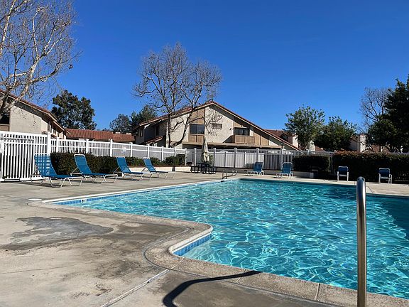 4th image of 23050 Paseo De Terrado Unit 3