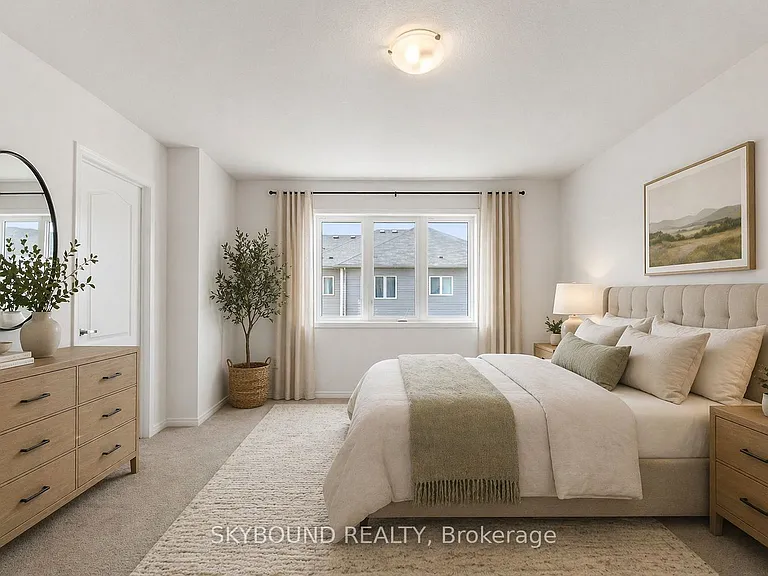 70 Munro Cir — Photo 8