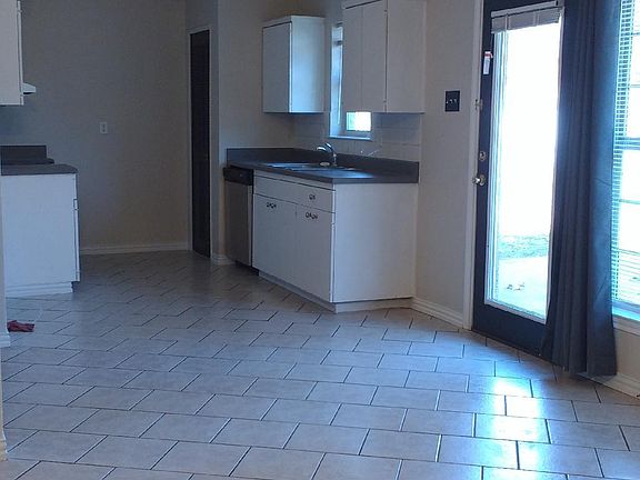 2nd image of 131 Sheffield Dr