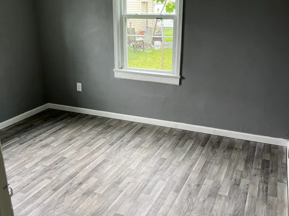 453 E Walnut Street, 453 E Walnut St #3, Frankfort, IN 46041