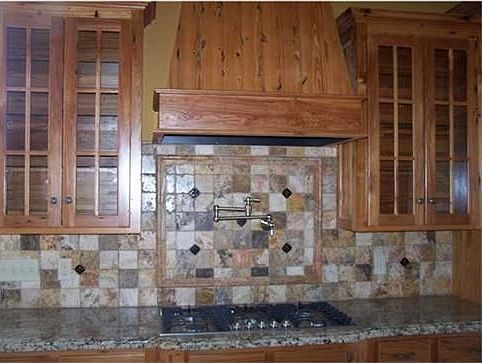 5th image of 137 Hundred Oaks Dr