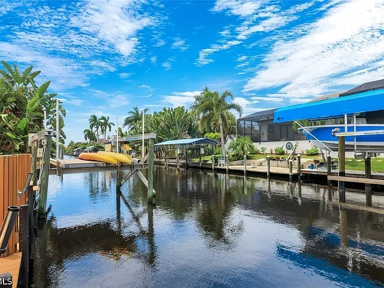 27098 Harbor Dr — Photo 34