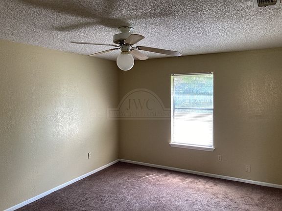 3rd image of 2206 El Dorado Dr