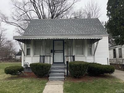 8458 Brace St, Detroit, MI, 48228