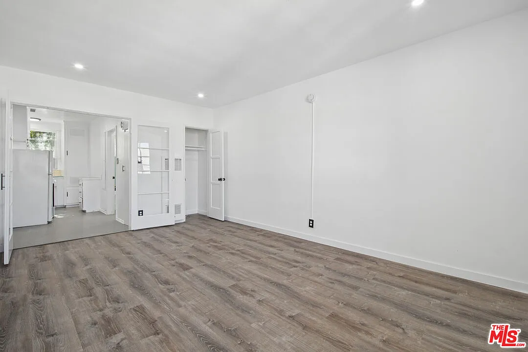 Studio, 1.0 bath, 550 sqft, $1,780 — Photo 2
