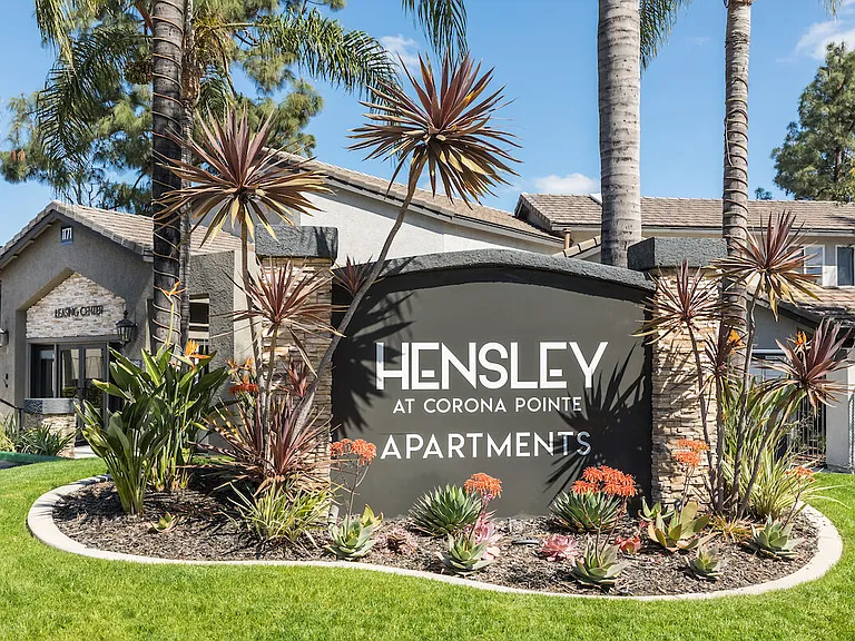 Hensley at Corona Pointe — Photo 17