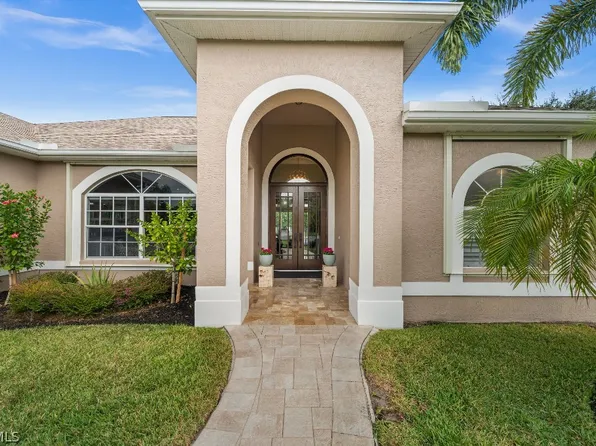 2035 Teagarden Ln, Naples, FL 34110