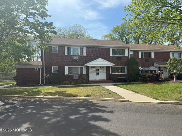 20B Juniper Lane, Eatontown, NJ 07724