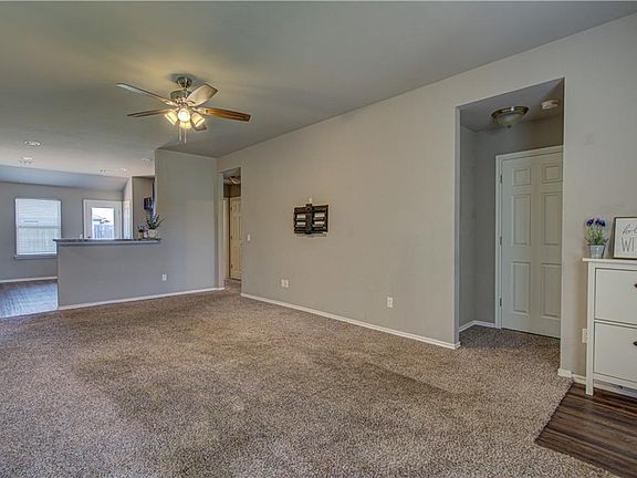 3rd image of 11709 NW 135th St
