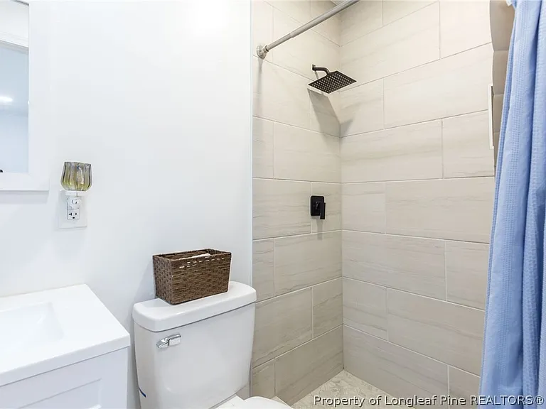 3230 Periwinkle Dr — Photo 19