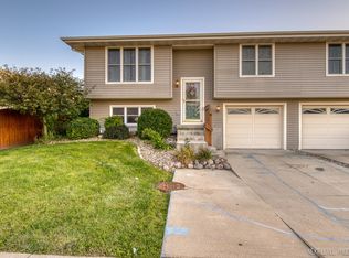 1105 Sunridge Dr, Ottawa, IL 61350