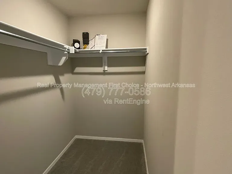 2608 S Silver St — Photo 13