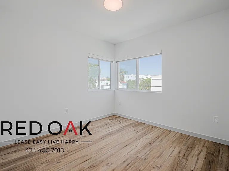 1240 Magnolia Ave #307 — Photo 4