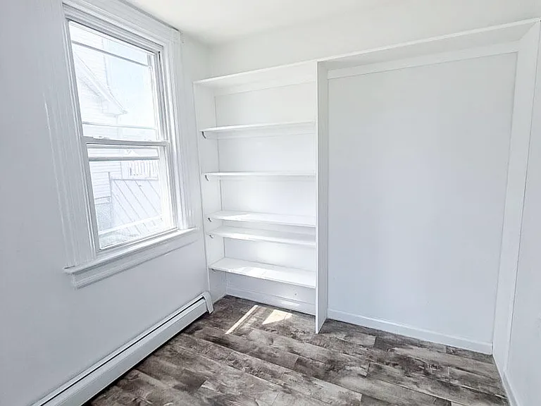 248 Rose Ave #1 — Photo 11