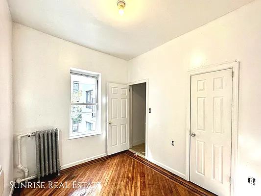 Rented by Sunrise Real Estate | media 20