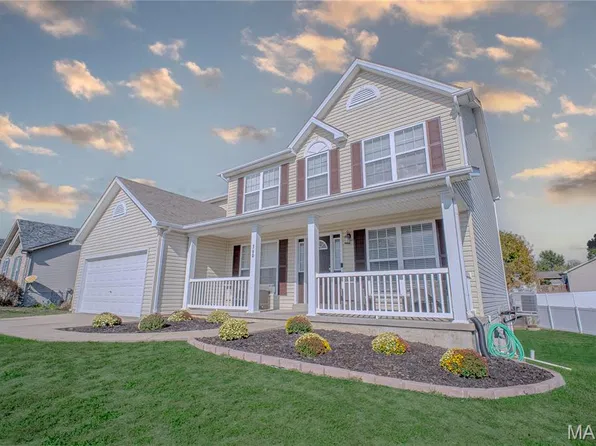 360 Waterford Ct, Troy, MO 63379
