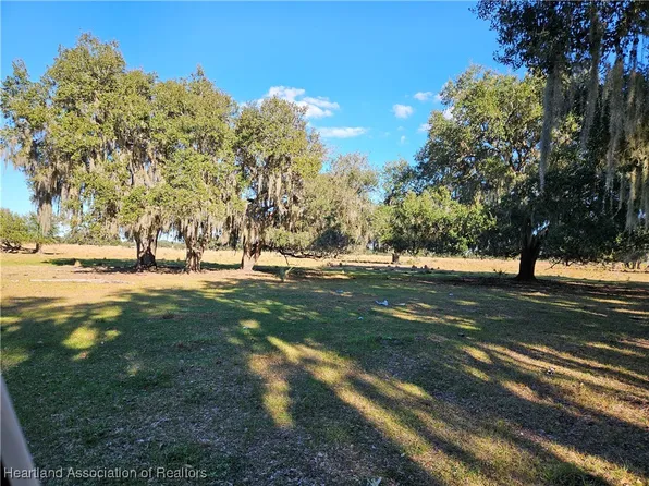 320 Grigsby Rd, Venus, FL 33960