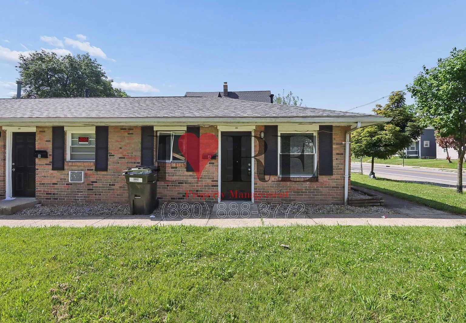 2 bed, 1.0 bath, 581 sqft, $925 — Photo 1
