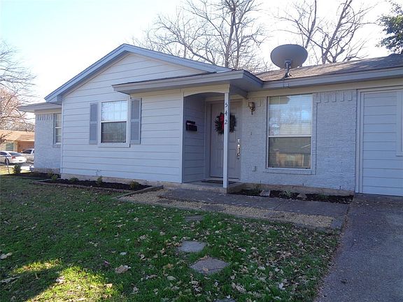 2nd image of 542 Golden Meadow Ln